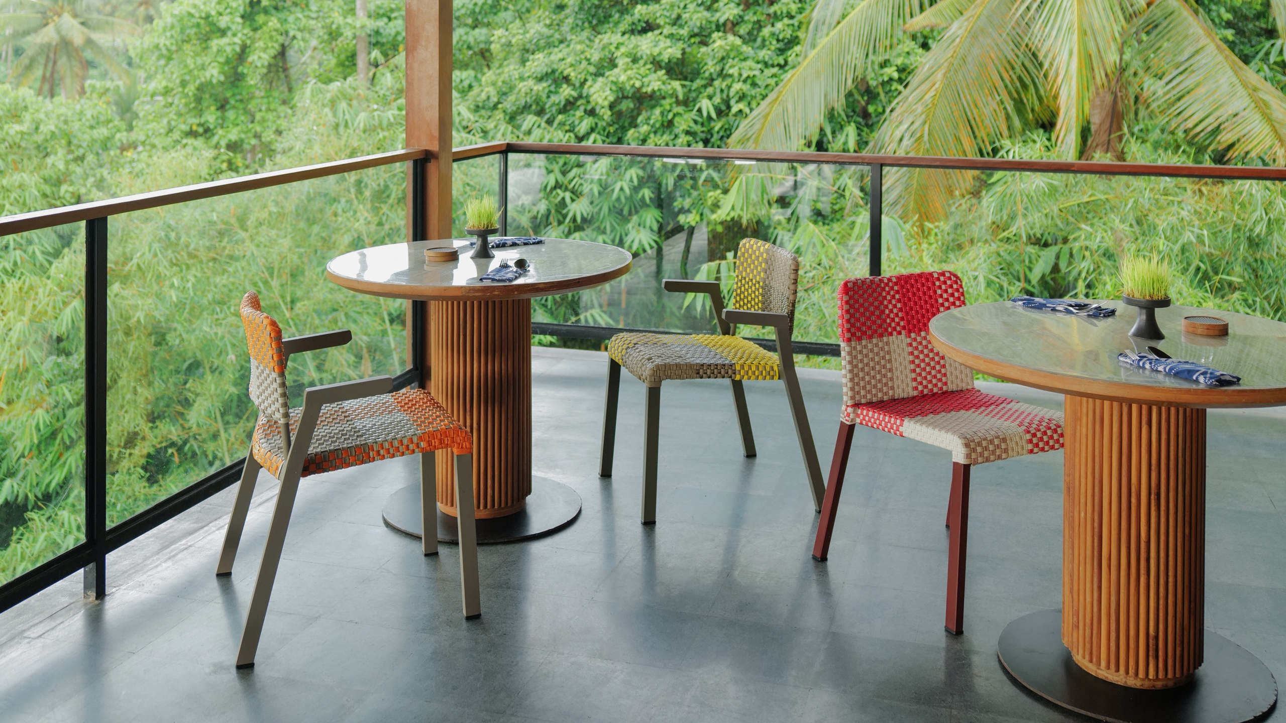 Products Images/4L Pixie Chair New/Lebello_4l-pixie-chair-outdoor.jpg