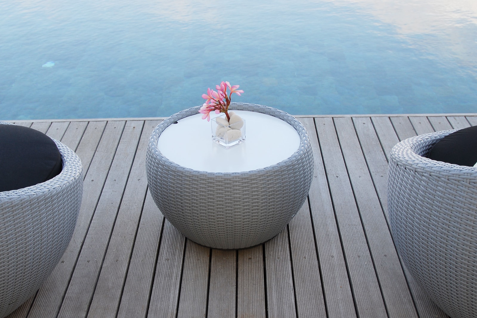 Products Images/Circle Side T/Stool-new/Lebello-Outdoor-Circle-Side-T-Stool.jpg