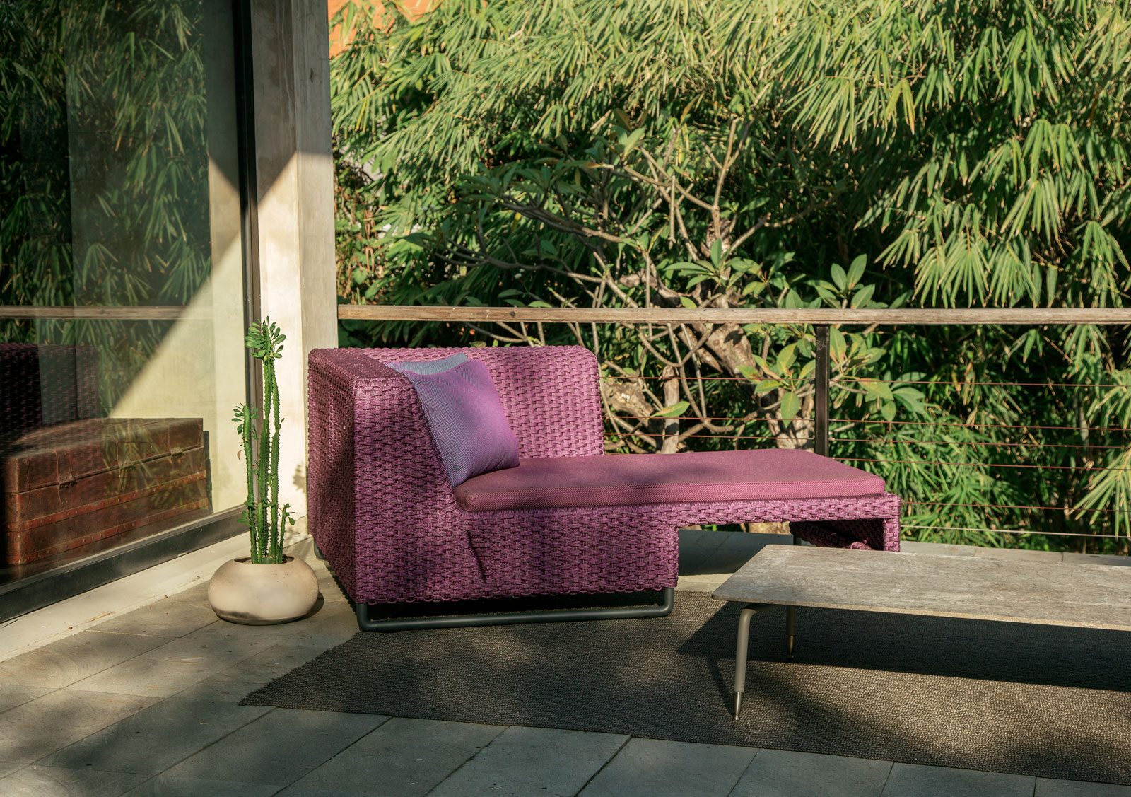 Products Images/Club More/Lebello__Outdoor-Club-More.jpg