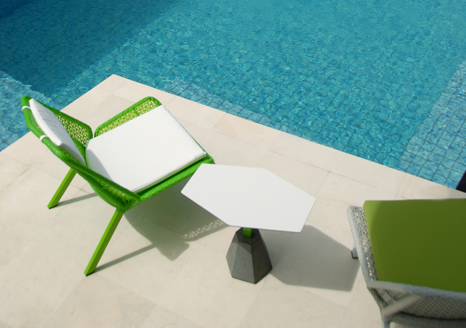 Products Images/Diamond Side Table/Lebello-Outdoor-Diamond__Side__Table.jpg