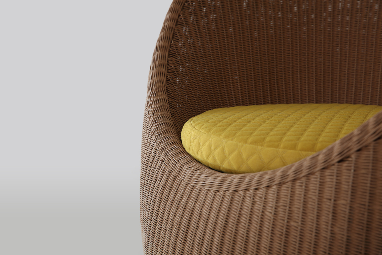 Donut Lounge Chair & Tables