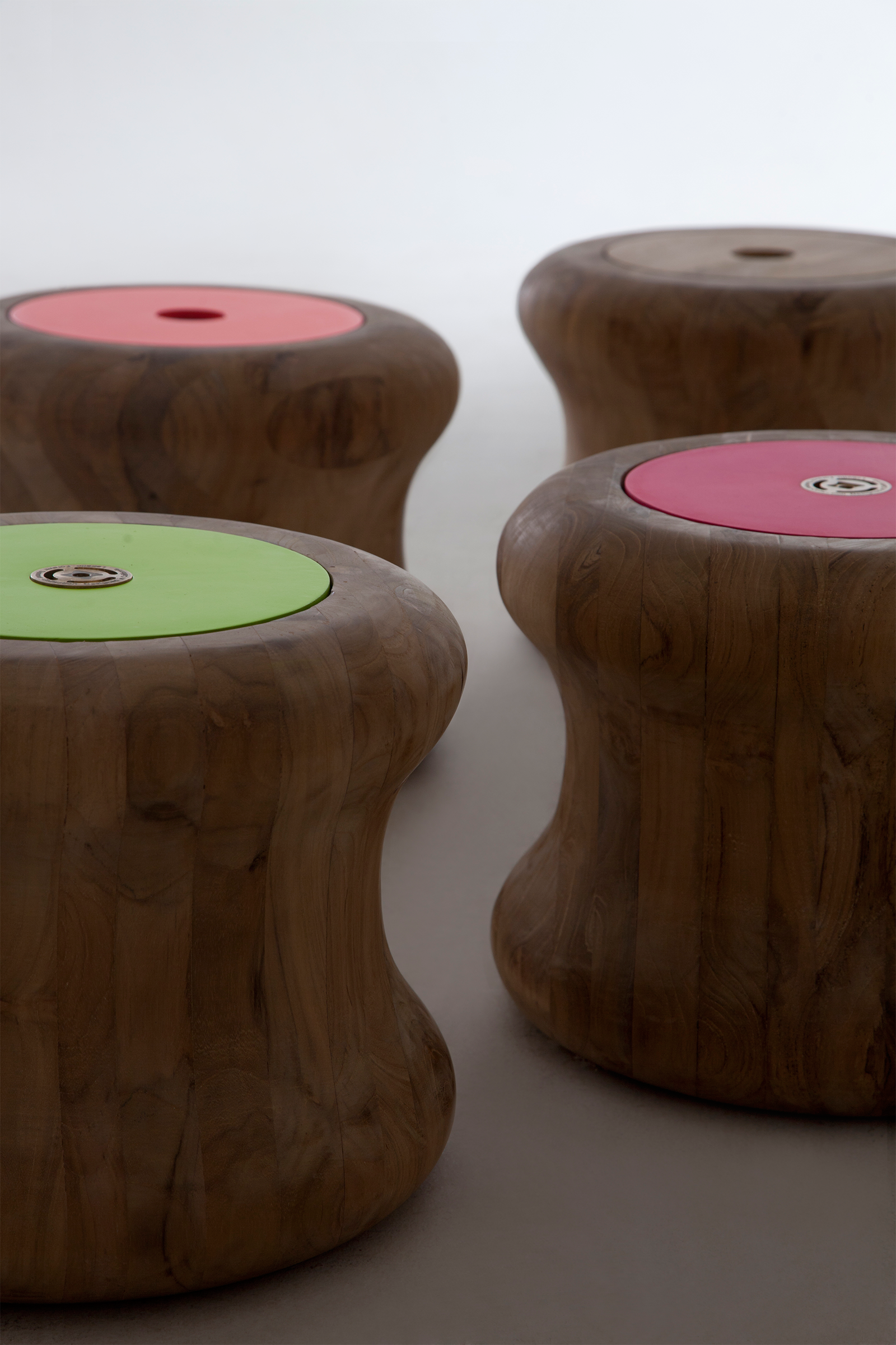 Products Images/M Teak Stool/Lebello_Outdoor-M-Teak_Stool.png