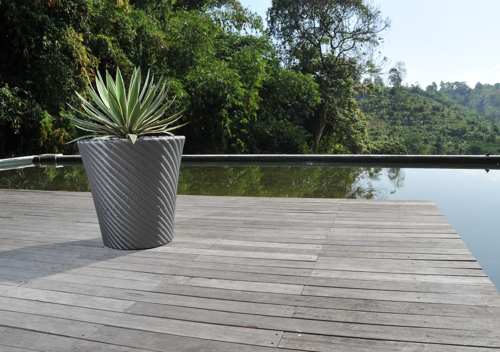 Products Images/Pots/Lebello-Outdoor-Pots.jpg