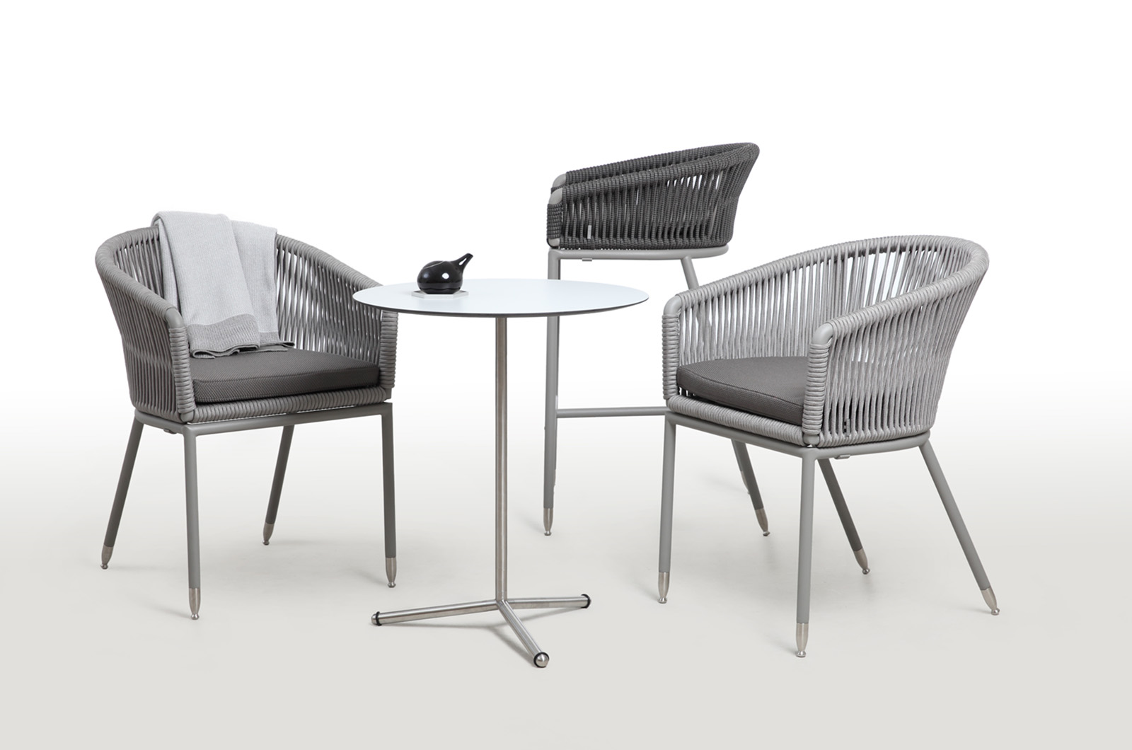 Products Images/Roots Table/Lebello-Outdoor-Roots-Table.jpg