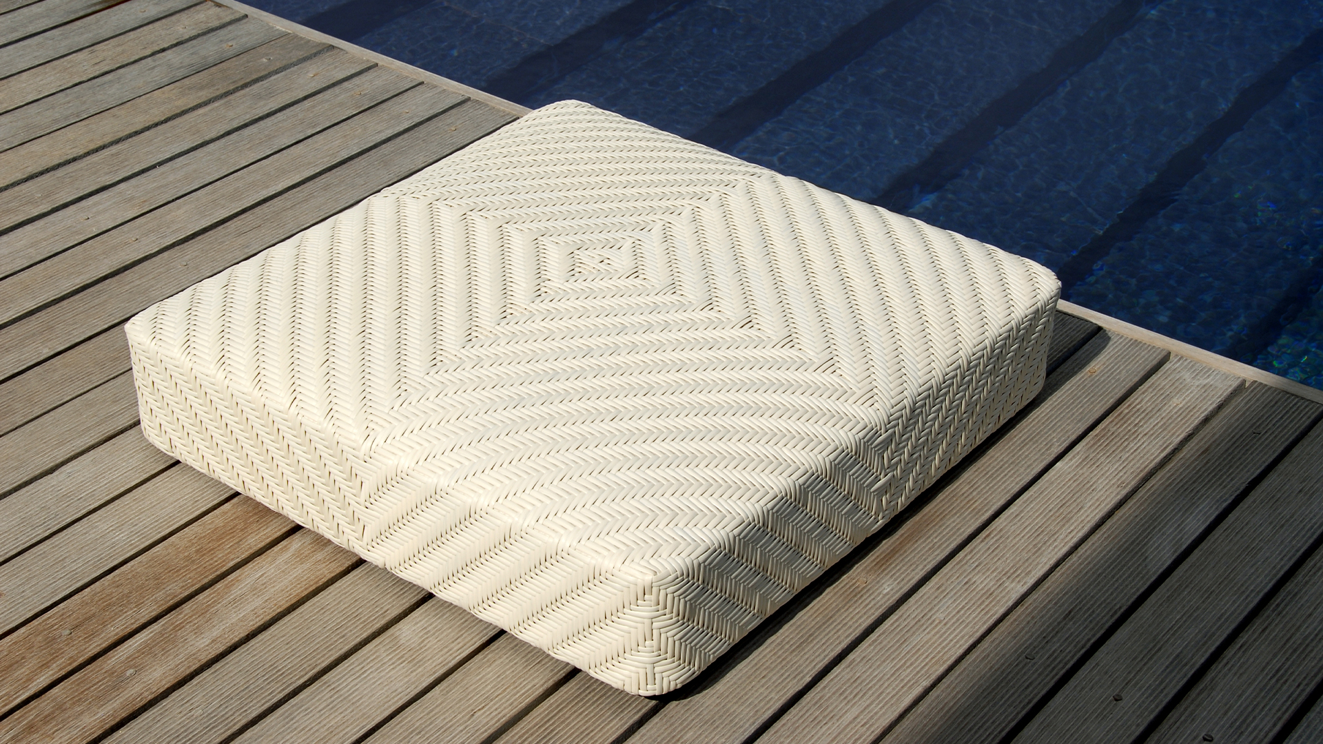 Products Images/Tatami/Lebello-Outdoor-Tatami_Gallery.jpg