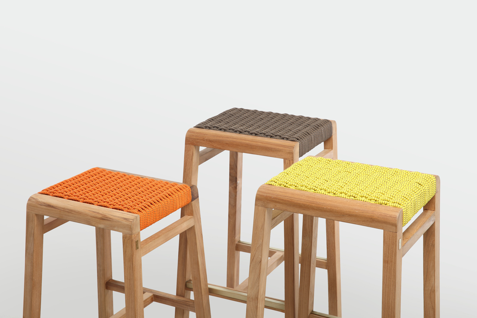 all-pages-sliders/4L Series/Lebello-Outdoor-4LTeak.jpg