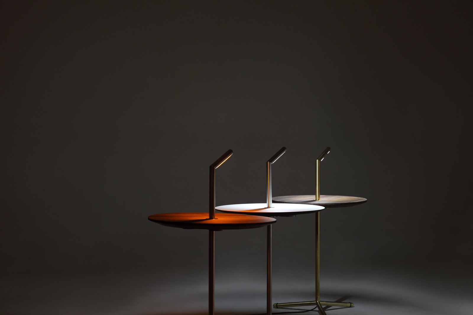 all-pages-sliders/ROOTS METAL TABLES/Lebello-Outdoor-Roots-Table-LED.jpg