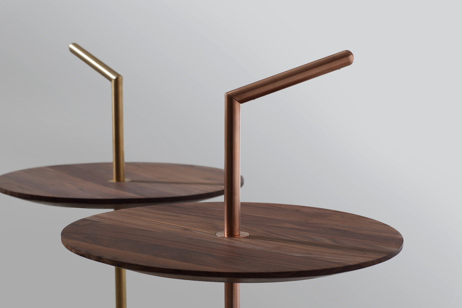 all-pages-sliders/ROOTS METAL TABLES/Lebello-Outdoor-Roots-Table2.jpg